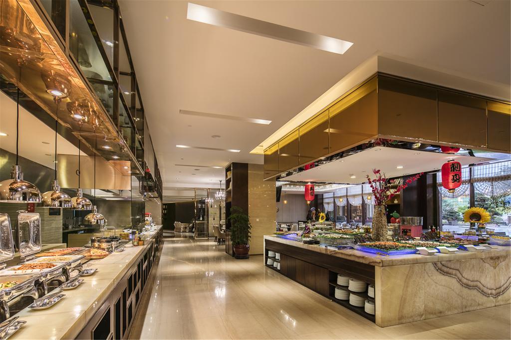 Royal Century Hotel Шанхай Экстерьер фото